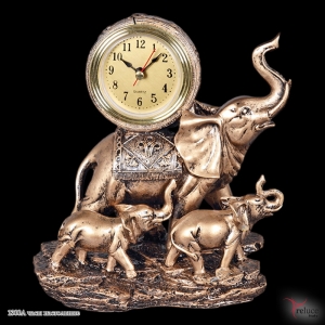 1300A часы настольные